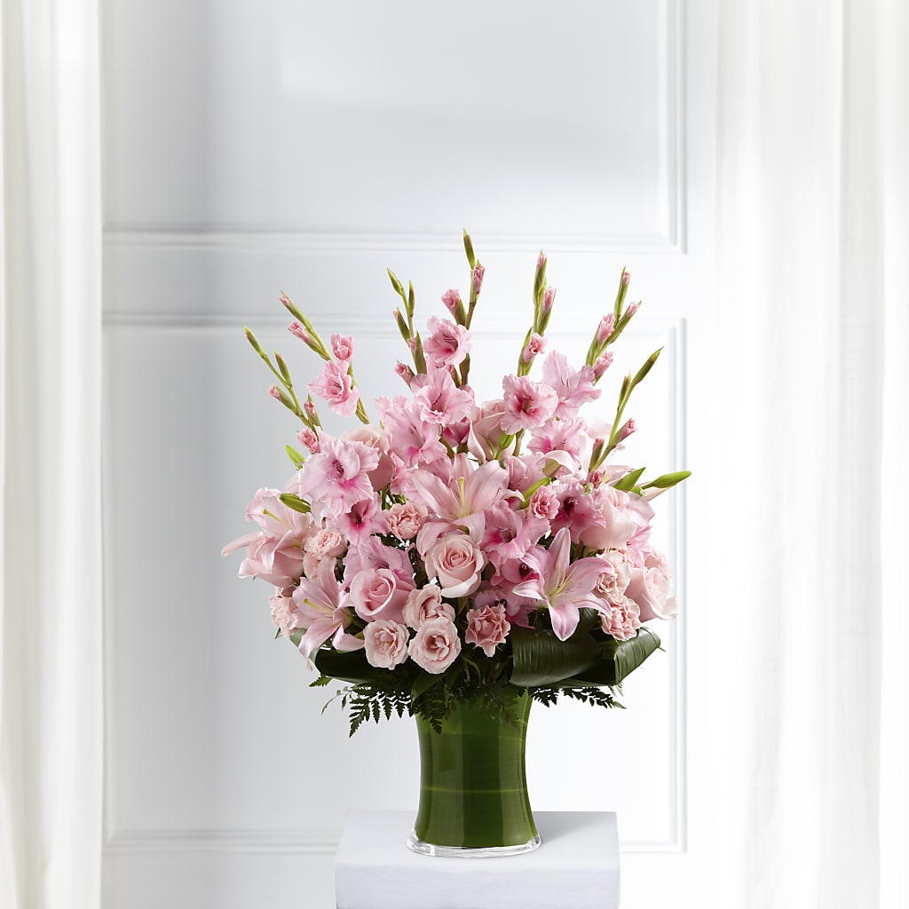 Lovely Tribute Bouquet – LETITTE'S FLOWERS & GIFTS, Beaumont TX