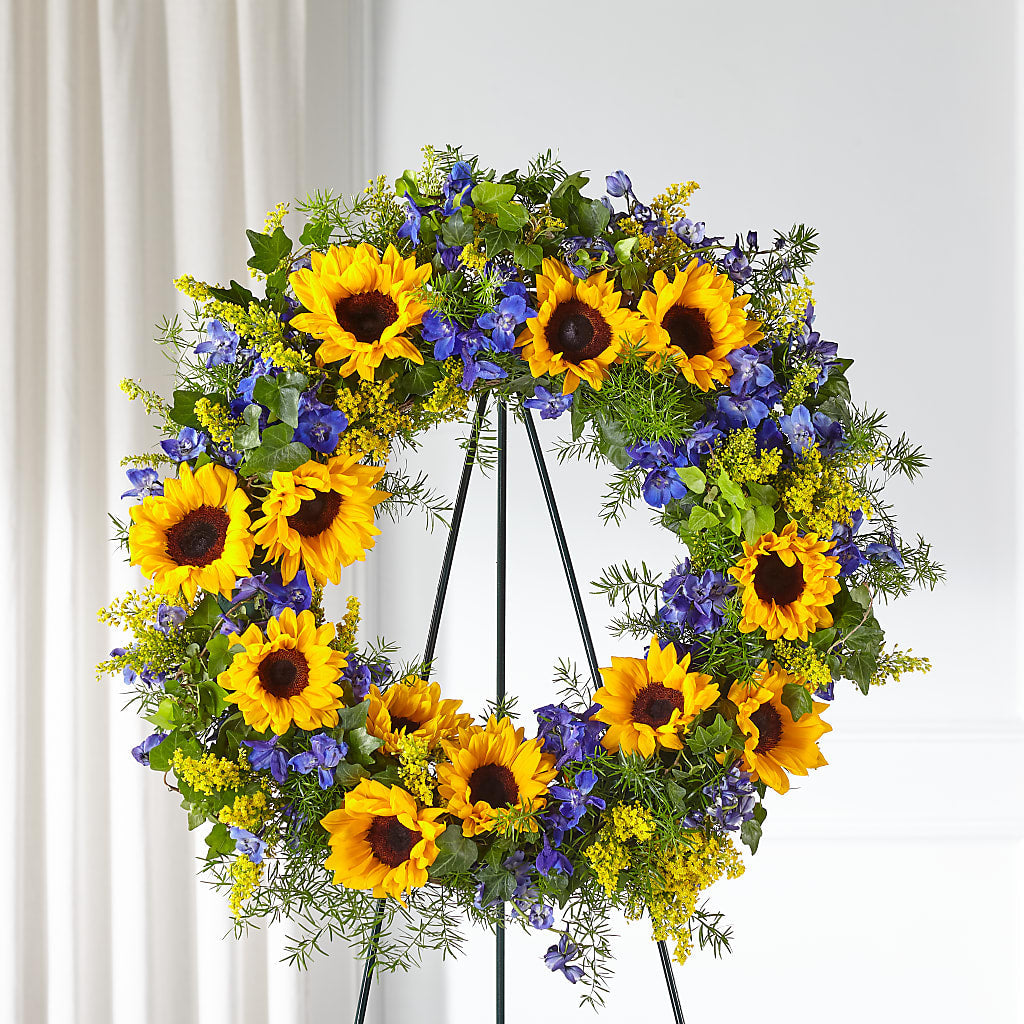Bright Rays Wreath – LETITTE'S FLOWERS & GIFTS, Beaumont TX