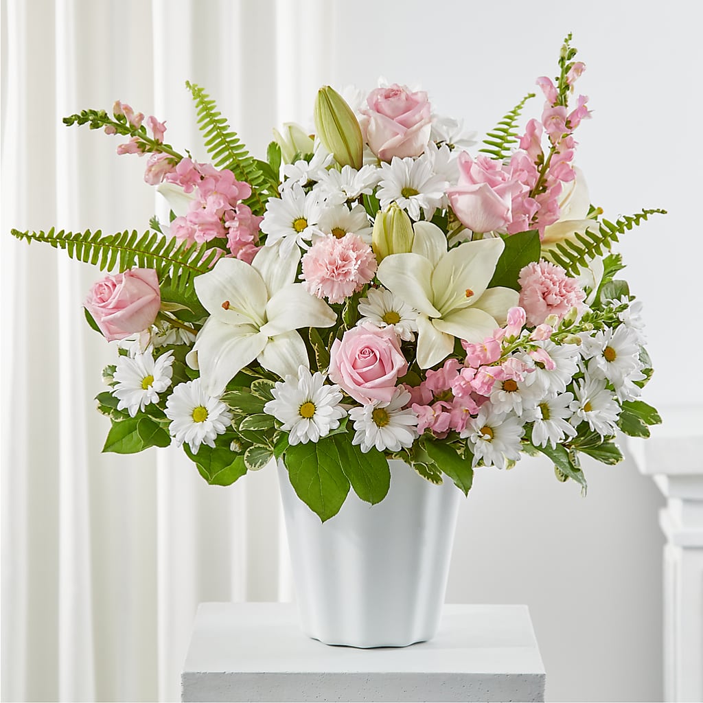 Soft Touch Tabletop Basket – LETITTE'S FLOWERS & GIFTS, Beaumont TX