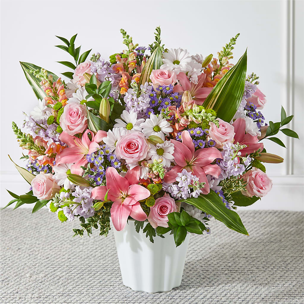 Abundant Compassion Floor Basket – LETITTE'S FLOWERS & GIFTS, Beaumont TX