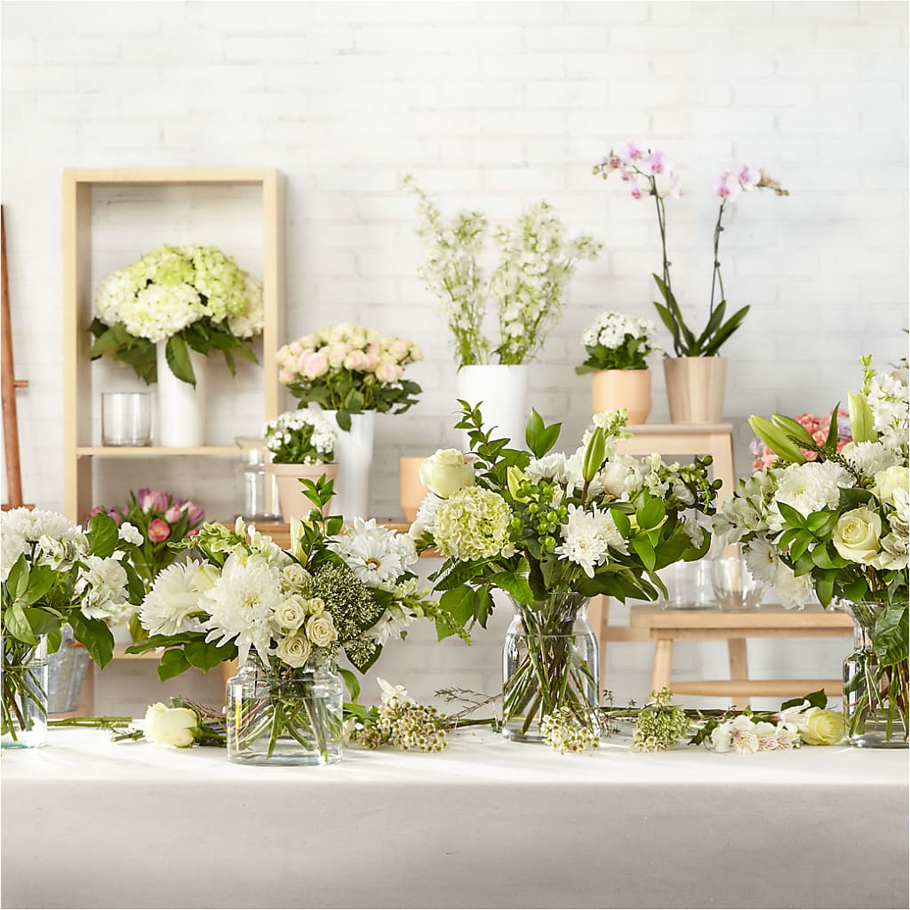 Classic Ivory – A Florist Original – LETITTE'S FLOWERS & GIFTS, Beaumont TX