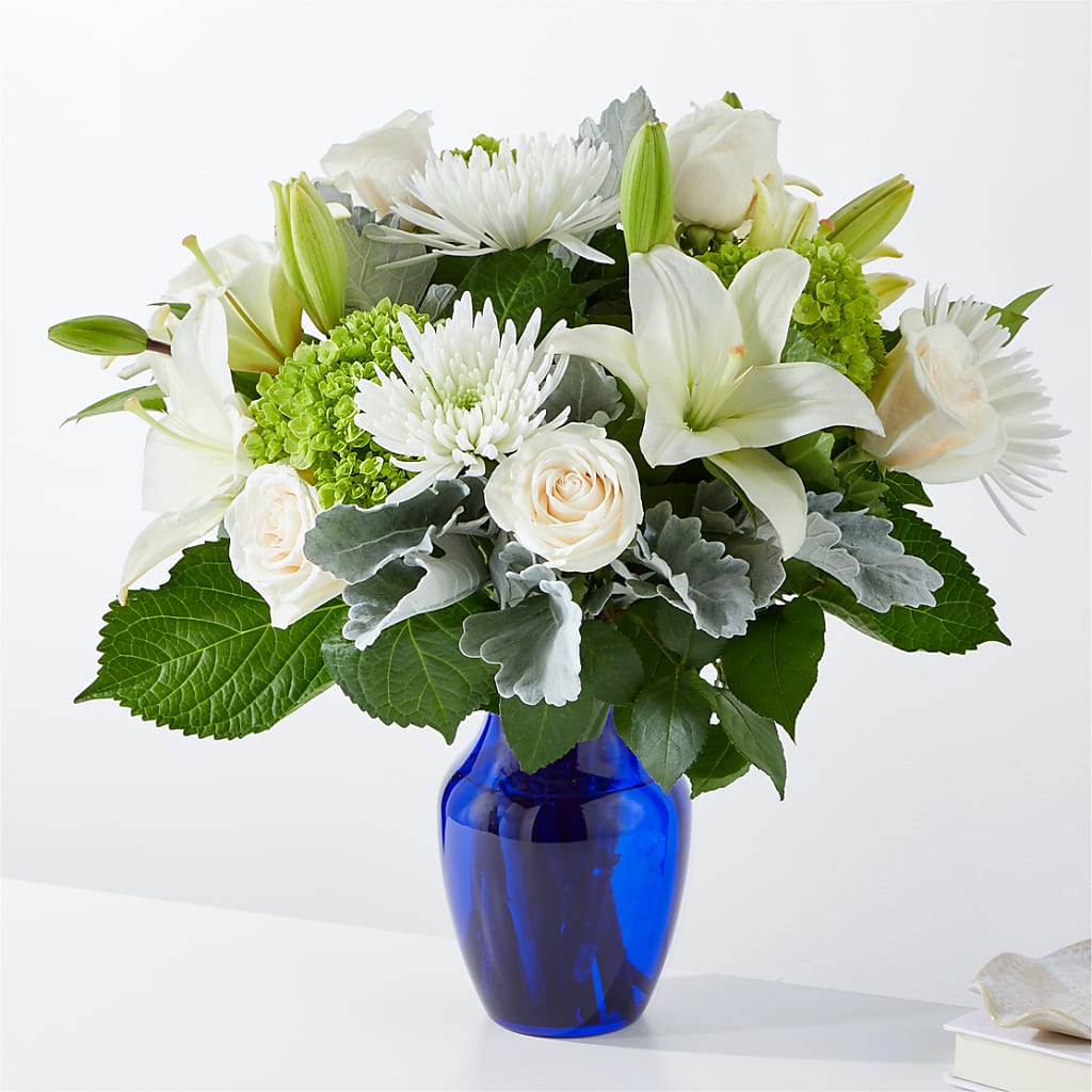 Snowy Dreams Bouquet – LETITTE'S FLOWERS & GIFTS, Beaumont TX
