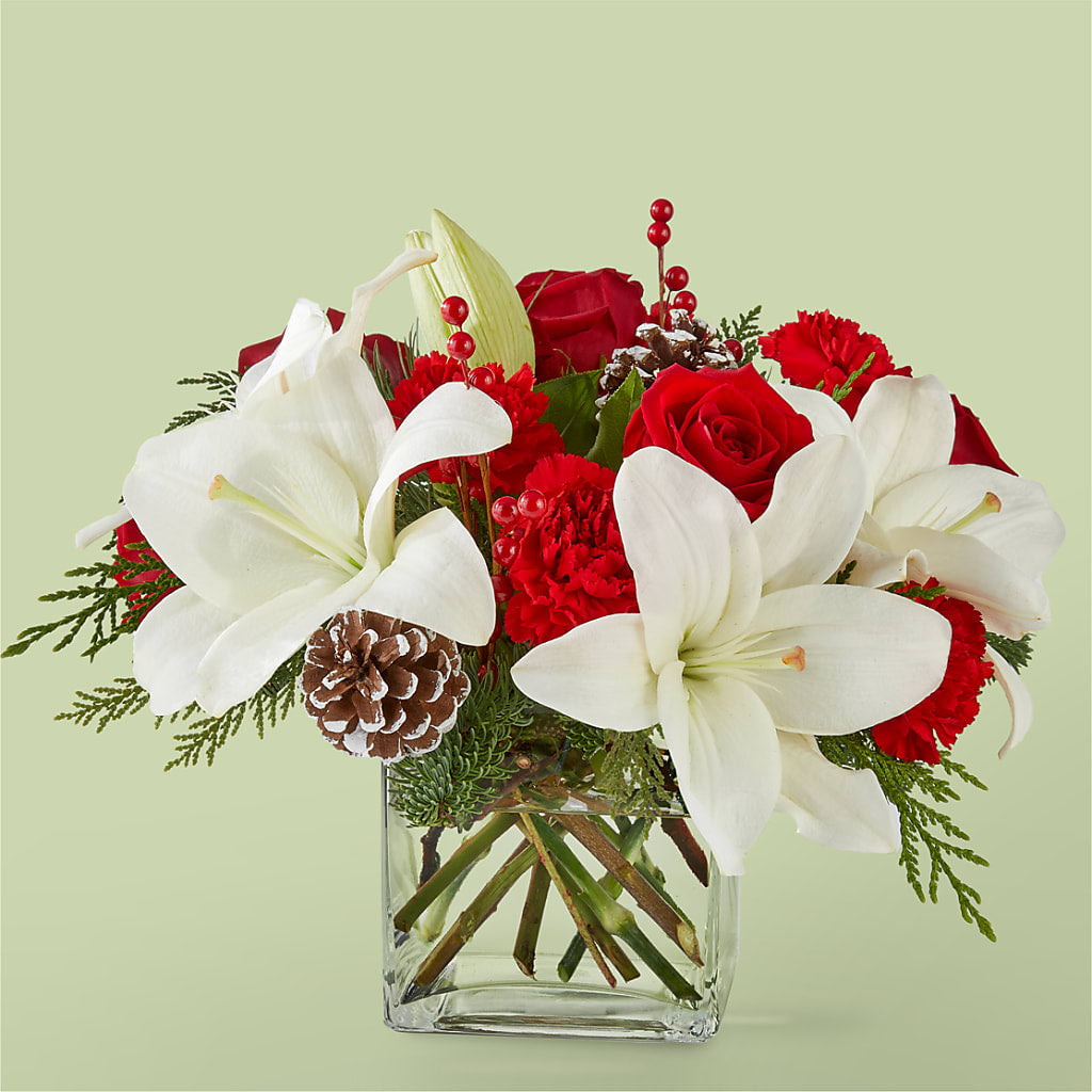 Glistening Icicles Bouquet – LETITTE'S FLOWERS & GIFTS, Beaumont TX