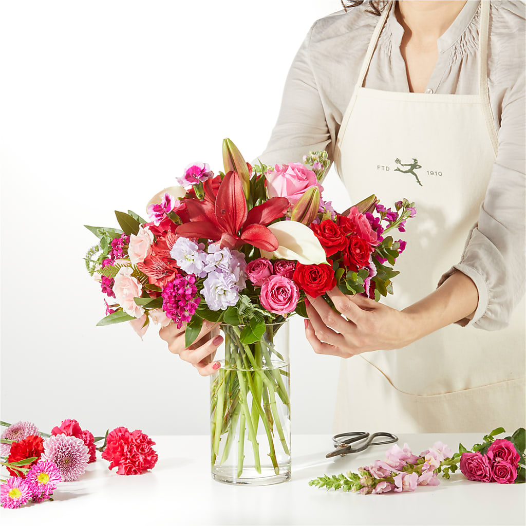 Swooning Over You - A Luxury Florist Original – LETITTE'S FLOWERS & GIFTS, Beaumont TX