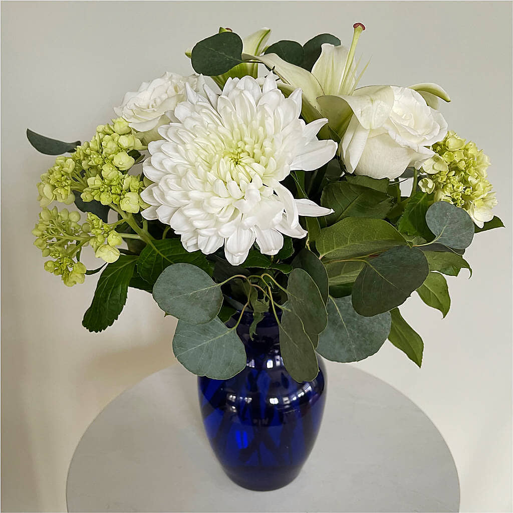 Snowy Dreams Bouquet – LETITTE'S FLOWERS & GIFTS, Beaumont TX