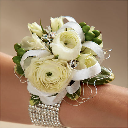 White Wedding Corsage – LETITTE'S FLOWERS & GIFTS, Beaumont TX